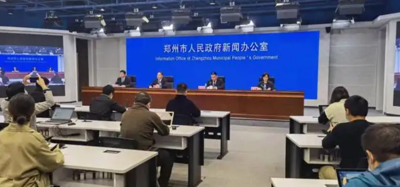 郑州启动5天攻坚战:非必要不外出(郑州疫情状况如何?)