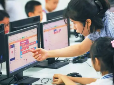 学编程越早越好吗？小孩子无法理解抽象的概念怎么办呢？