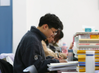 大量考生预付的费用究竟去哪儿了？机构“疯狂吸金”？
