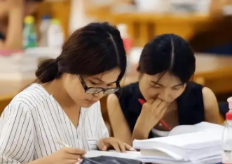 大量考生预付的费用究竟去哪儿了？机构“疯狂吸金”？
