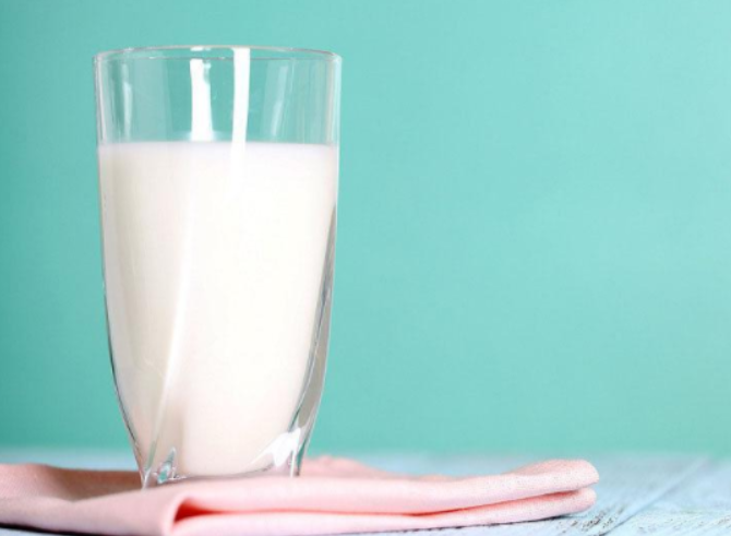 宝宝感染新冠后可以吃鸡蛋吗(宝宝感染新冠后可以喝牛奶吗)