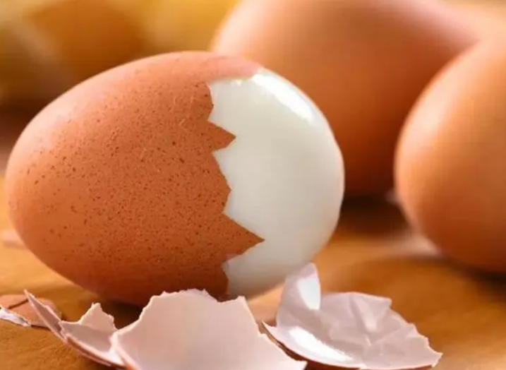 宝宝感染新冠后可以吃鸡蛋吗(宝宝感染新冠后可以喝牛奶吗)