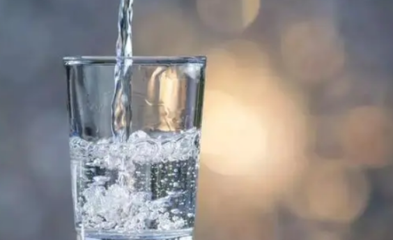 电解质水可以预防新冠吗(电解制水加热喝可以吗)