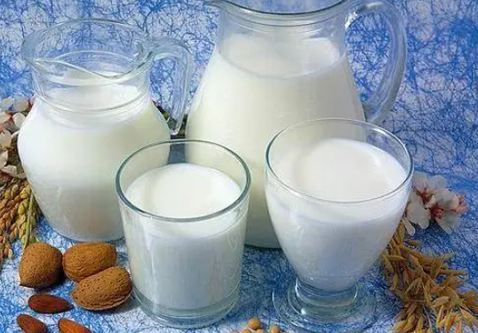 乳糖不耐受喝什么奶粉比较好 乳糖不耐受人群应该喝什么奶