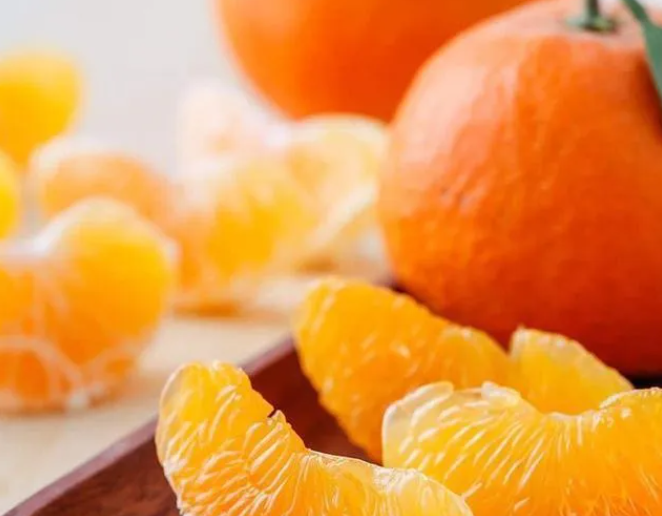 冬季为什么要多吃柑橘水果(冬季吃柑橘水果的好处) 冬季为什么要多吃柑橘水果(冬季吃柑橘水果的好处)