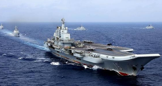 中国 航母编队首次抵近关岛 辽宁舰进行了约260架次舰载机起降