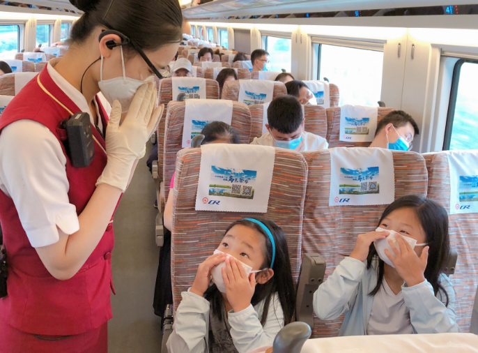 高铁座椅太脏旅客如何做好个人防护(这类消毒液不能带上高铁) 高铁座椅太脏旅客如何做好个人防护(这类消毒液不能带上高铁)