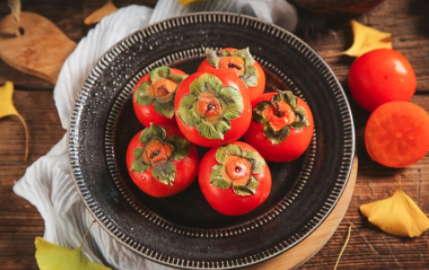 吃柿子的12个禁忌，你知道多少呢（吃柿子需要注意哪些）