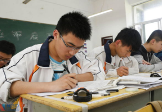 中学生综合素质评价有什么作用？如何填写更能凸显个人优势？
