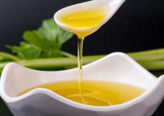 如何将太油腻的食物减油呢？五个减油的妙招