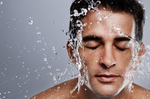 6种必不可少的护肤方法(男性护肤也可以很讲究)