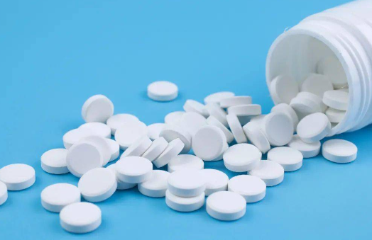 甲流大范围暴发抢药潮重现 奥司他韦药物多地断供