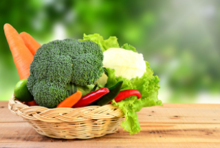 皮肤发黄吃什么食物去黄？皮肤发黄要吃这些食物