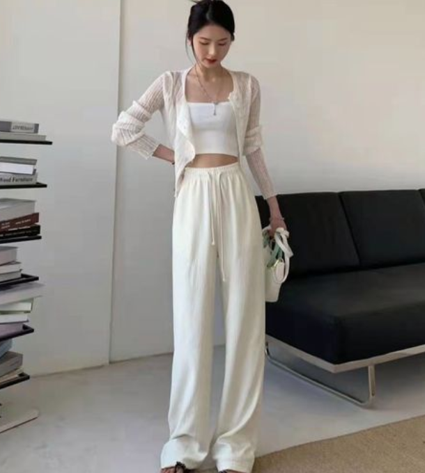 2026杏裤早春穿长度选多长好?草莓型身材适合多长的杏裤?