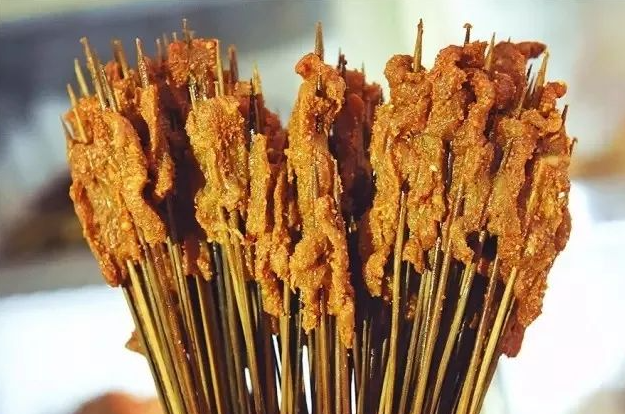 油炸食品不健康，网友建议取缔“乐山串串”？油炸食品到底能吃吗？