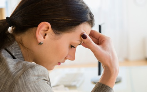 一直说梦话是病吗？爱说梦话人的两大特征