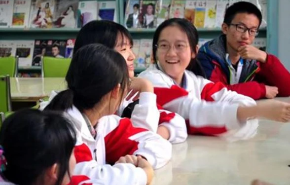 建议增设中小学春秋假 但每年放假天数不变