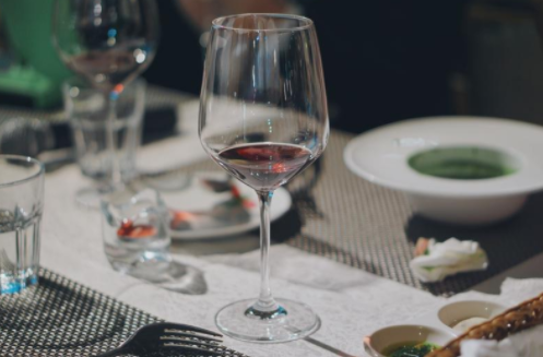 喝酒要注意什么？哪些常见的食物能解酒？