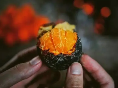 烤橘子用的是什么橘子 烤橘子用烤箱烤的功效一样吗