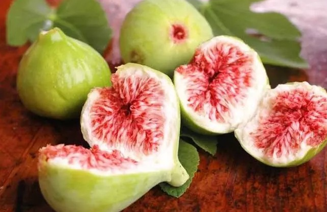 无花果好处多多，但也不能随便吃，这5类人群建议少吃
