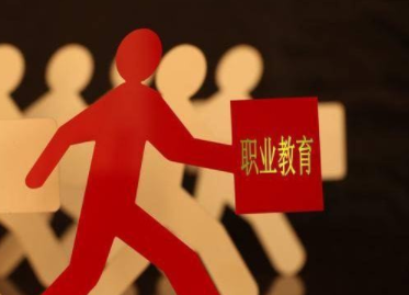如何让职业教育“叫座又叫好”？多位人大代表给出解题良方