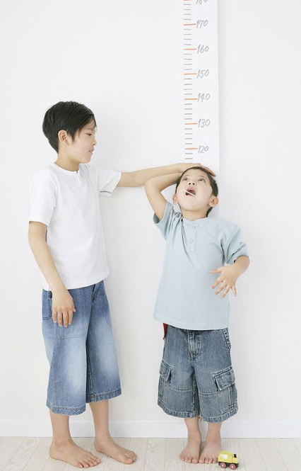 如果想让孩子长得更高 家长可以知道这些情况