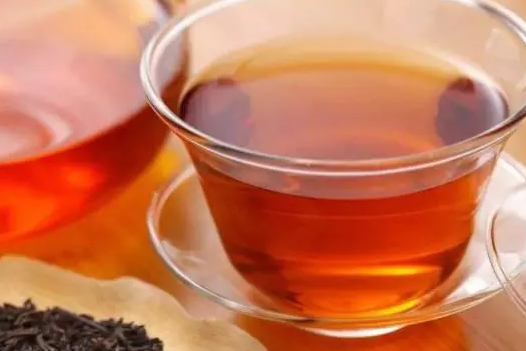 夏天是否可以喝红茶，夏天喝红茶对身体好不好？