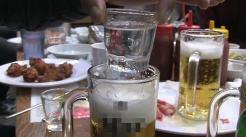 男性长时间滴酒不沾,身体会有什么变化?这四点也许不请自来! 男性长时间滴酒不沾,身体会有什么变化?这四点也许不请自来!