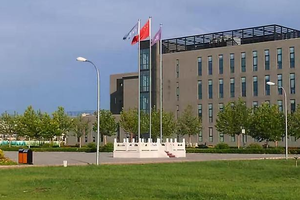 注意！这所大学九成学生进公职系统，考上“躺着”当公务员！