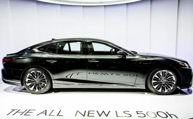 2024款雷克萨斯LS登场，搭3.5TV6+四驱+空气悬架