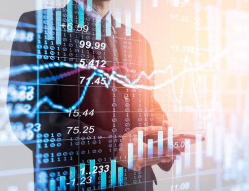 今年的经济运行整体好转，房地产将首现“分化式复苏”