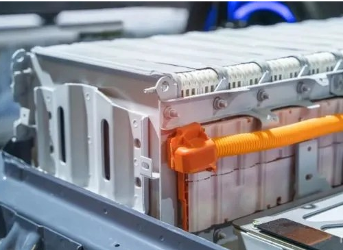 特斯拉便宜新车要来了，配备53kWh磷酸铁锂电池