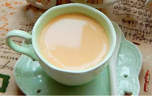 产妇喝奶茶可以催乳?产妇喝奶茶后奶水会不会变多?