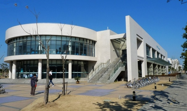 女教授因举报校长被伪造证据报复?上海海事大学回应:经调查,均不属实! 女教授因举报校长被伪造证据报复?上海海事大学回应:经调查,均不属实!