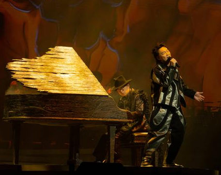 陈奕迅空降狮城9000名歌迷一起见证陈奕迅的“恐惧与梦想” 陈奕迅空降狮城9000名歌迷一起见证陈奕迅的“恐惧与梦想”