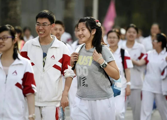 中国学生的阅读、数学和科技持续领先，将继续引领全球步伐！