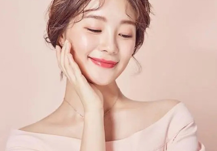 25岁以后如何抗初老？抗初老护肤技巧