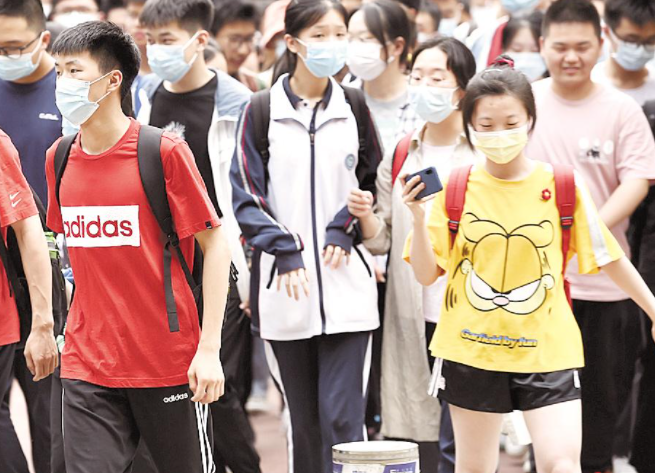 又到高考季，一些职业学校的招生人数大幅增加,学校甚至有余力“挑选”学生！