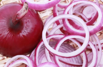吃洋葱有啥好处呢？吃洋葱可以保护血管？
