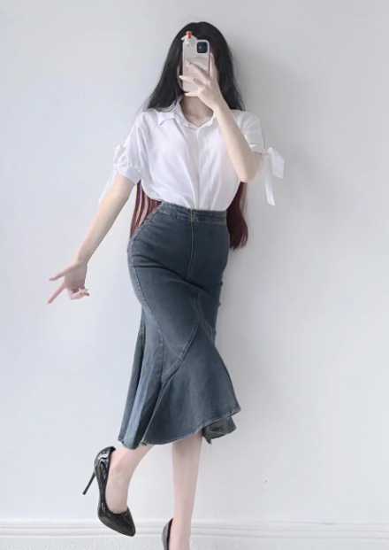 杨幂最新鱼尾裙好漂亮的身材(鱼尾裙怎么穿才是括号臀呢) 杨幂最新鱼尾裙好漂亮的身材(鱼尾裙怎么穿才是括号臀呢)