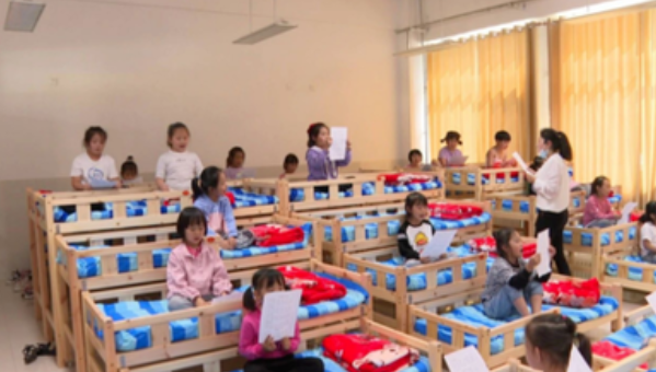人大代表建议：中小学生应延长午休时间，增加半个小时！