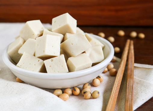 老人吃豆腐有什么危害？如何挑选豆腐？