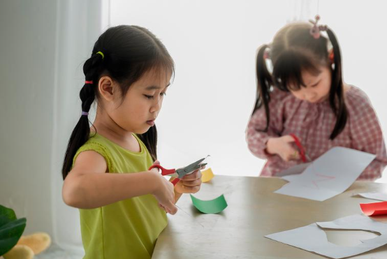 孩子脾气犟怎么办？如何和平相处？