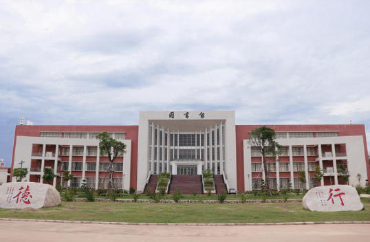 一本和三本学生有何区别(具体区别在哪些呢) 一本和三本学生有何区别(具体区别在哪些呢)