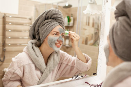 面膜有正反面吗（如何区分面膜正反面）