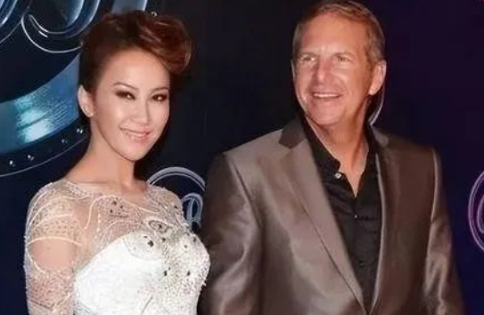 曝李玟老公找律师争遗产(李玟二姐回应李玟老公争遗产)