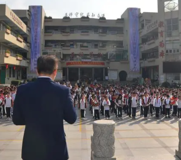 大朗巷头小学是寄宿学校吗 大朗巷头小学报名注意事项