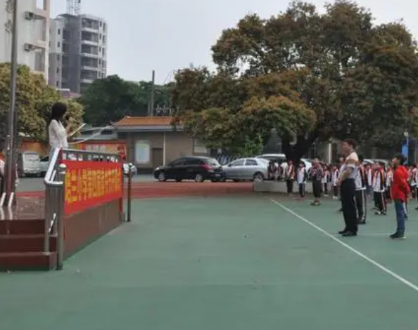 大朗培兰小学是公立吗 大朗培兰小学入学须知