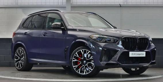 新款宝马X5 M雷霆版实车到店 新款宝马X5 M雷霆版外观如何 新款宝马X5 M雷霆版实车到店 新款宝马X5 M雷霆版外观如何