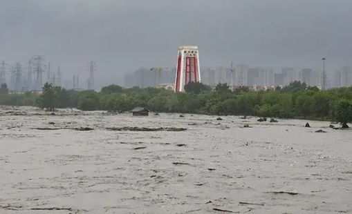 北京首次用98年建成的滞洪水库蓄洪 最大限度减少洪水对全流域的影响